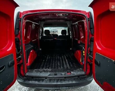 Червоний Мерседес Сітан, об'ємом двигуна 1.46 л та пробігом 234 тис. км за 8490 $, фото 48 на Automoto.ua