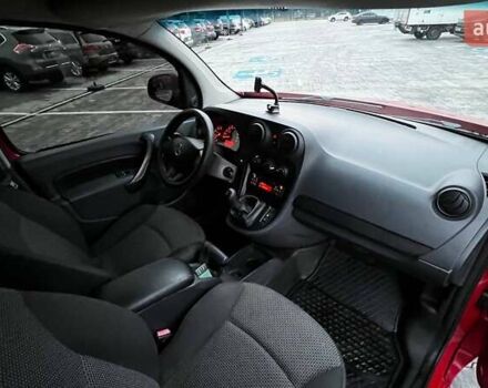 Червоний Мерседес Сітан, об'ємом двигуна 1.46 л та пробігом 234 тис. км за 8490 $, фото 65 на Automoto.ua