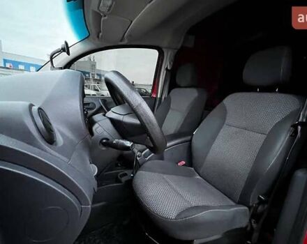 Червоний Мерседес Сітан, об'ємом двигуна 1.46 л та пробігом 234 тис. км за 8490 $, фото 33 на Automoto.ua