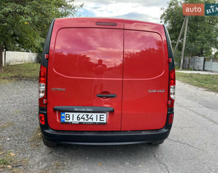 Червоний Мерседес Сітан, об'ємом двигуна 1.46 л та пробігом 280 тис. км за 7200 $, фото 4 на Automoto.ua