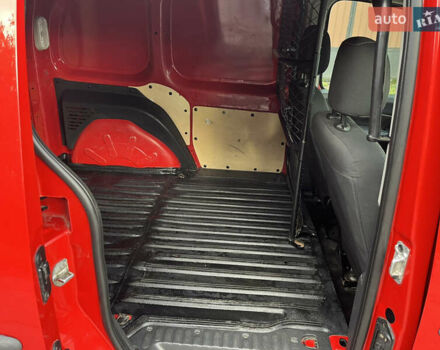 Червоний Мерседес Сітан, об'ємом двигуна 1.46 л та пробігом 280 тис. км за 7200 $, фото 24 на Automoto.ua