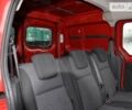 Червоний Мерседес Сітан, об'ємом двигуна 1.46 л та пробігом 215 тис. км за 9900 $, фото 17 на Automoto.ua