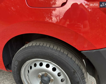 Червоний Мерседес Сітан, об'ємом двигуна 1.46 л та пробігом 280 тис. км за 7200 $, фото 32 на Automoto.ua