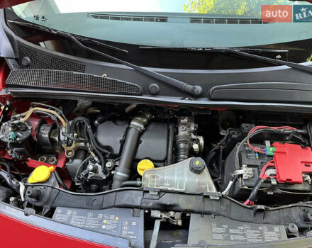 Червоний Мерседес Сітан, об'ємом двигуна 1.46 л та пробігом 280 тис. км за 7200 $, фото 20 на Automoto.ua