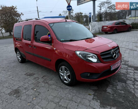Красный Мерседес Ситан, объемом двигателя 1.5 л и пробегом 187 тыс. км за 11599 $, фото 2 на Automoto.ua