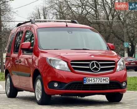 Красный Мерседес Ситан, объемом двигателя 1.46 л и пробегом 187 тыс. км за 10999 $, фото 4 на Automoto.ua