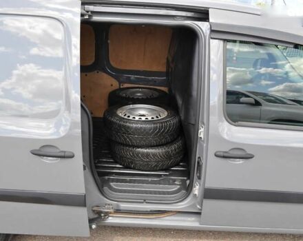 Мерседес Ситан, объемом двигателя 1.5 л и пробегом 235 тыс. км за 10800 $, фото 23 на Automoto.ua