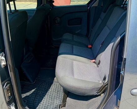 Сірий Мерседес Сітан, об'ємом двигуна 1.5 л та пробігом 214 тис. км за 11000 $, фото 6 на Automoto.ua