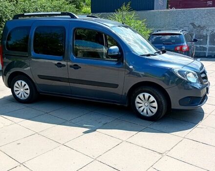 Сірий Мерседес Сітан, об'ємом двигуна 1.5 л та пробігом 214 тис. км за 11000 $, фото 2 на Automoto.ua