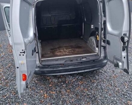 Серый Мерседес Ситан, объемом двигателя 1.46 л и пробегом 194 тыс. км за 9200 $, фото 6 на Automoto.ua