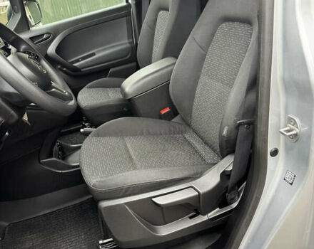 Серый Мерседес Ситан, объемом двигателя 1.46 л и пробегом 190 тыс. км за 15550 $, фото 32 на Automoto.ua