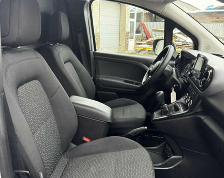 Серый Мерседес Ситан, объемом двигателя 1.46 л и пробегом 190 тыс. км за 15550 $, фото 24 на Automoto.ua