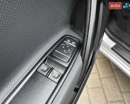 Серый Мерседес Ситан, объемом двигателя 1.46 л и пробегом 190 тыс. км за 15550 $, фото 35 на Automoto.ua