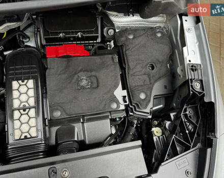 Серый Мерседес Ситан, объемом двигателя 1.46 л и пробегом 190 тыс. км за 15550 $, фото 47 на Automoto.ua