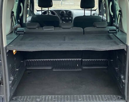 Серый Мерседес Ситан, объемом двигателя 1.46 л и пробегом 196 тыс. км за 9500 $, фото 12 на Automoto.ua