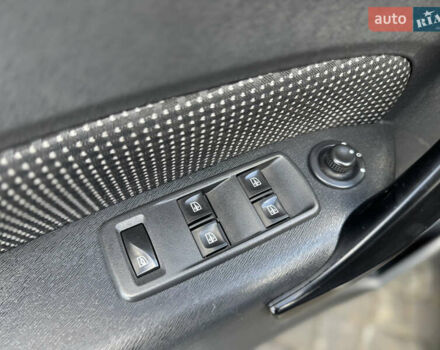 Серый Мерседес Ситан, объемом двигателя 1.46 л и пробегом 245 тыс. км за 9700 $, фото 10 на Automoto.ua