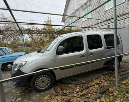 Серый Мерседес Ситан, объемом двигателя 1.46 л и пробегом 168 тыс. км за 11899 $, фото 13 на Automoto.ua