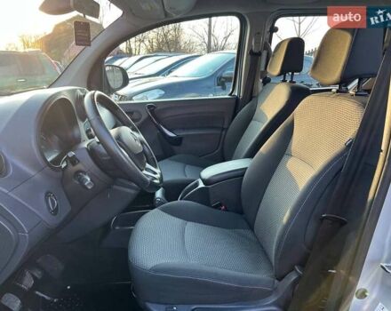 Сірий Мерседес Сітан, об'ємом двигуна 1.46 л та пробігом 186 тис. км за 10200 $, фото 9 на Automoto.ua