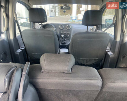 Серый Мерседес Ситан, объемом двигателя 1.46 л и пробегом 216 тыс. км за 11300 $, фото 10 на Automoto.ua