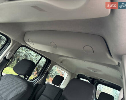 Серый Мерседес Ситан, объемом двигателя 1.46 л и пробегом 189 тыс. км за 12950 $, фото 24 на Automoto.ua