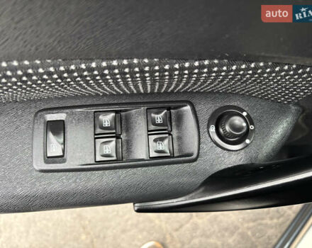 Серый Мерседес Ситан, объемом двигателя 1.46 л и пробегом 189 тыс. км за 12950 $, фото 23 на Automoto.ua