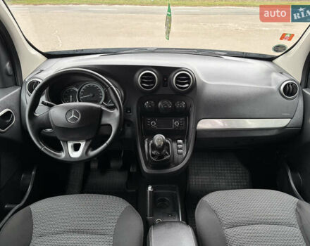 Серый Мерседес Ситан, объемом двигателя 1.46 л и пробегом 189 тыс. км за 12950 $, фото 16 на Automoto.ua