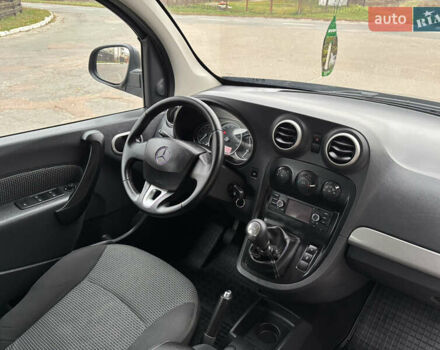 Серый Мерседес Ситан, объемом двигателя 1.46 л и пробегом 189 тыс. км за 12950 $, фото 26 на Automoto.ua