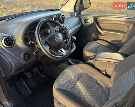 Серый Мерседес Ситан, объемом двигателя 1.46 л и пробегом 193 тыс. км за 12850 $, фото 27 на Automoto.ua