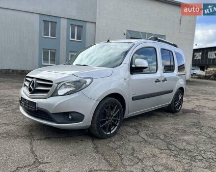 Серый Мерседес Ситан, объемом двигателя 1.5 л и пробегом 200 тыс. км за 12900 $, фото 3 на Automoto.ua