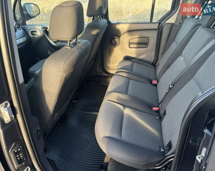 Серый Мерседес Ситан, объемом двигателя 1.46 л и пробегом 193 тыс. км за 12850 $, фото 31 на Automoto.ua