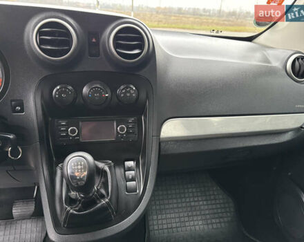 Серый Мерседес Ситан, объемом двигателя 1.46 л и пробегом 189 тыс. км за 12950 $, фото 30 на Automoto.ua