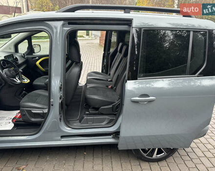 Серый Мерседес Ситан, объемом двигателя 0 л и пробегом 11 тыс. км за 25900 $, фото 50 на Automoto.ua