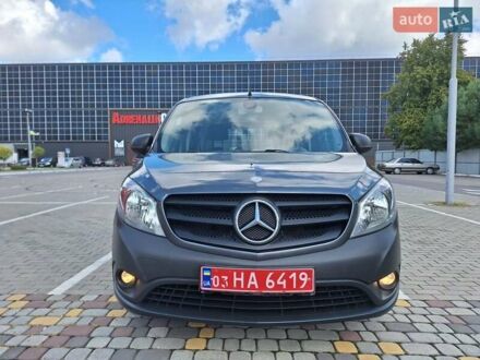 Сірий Мерседес Сітан, об'ємом двигуна 1.46 л та пробігом 209 тис. км за 9500 $, фото 1 на Automoto.ua