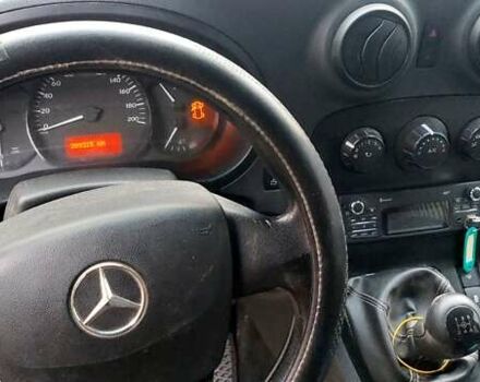 Синій Мерседес Сітан, об'ємом двигуна 1.46 л та пробігом 212 тис. км за 10000 $, фото 4 на Automoto.ua