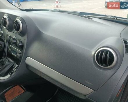 Синій Мерседес Сітан, об'ємом двигуна 1.5 л та пробігом 226 тис. км за 11900 $, фото 21 на Automoto.ua