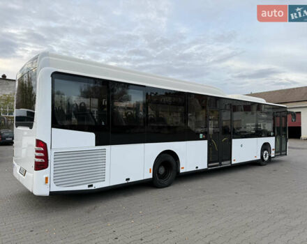 Белый Мерседес Ситаро, объемом двигателя 11.97 л и пробегом 720 тыс. км за 28000 $, фото 11 на Automoto.ua