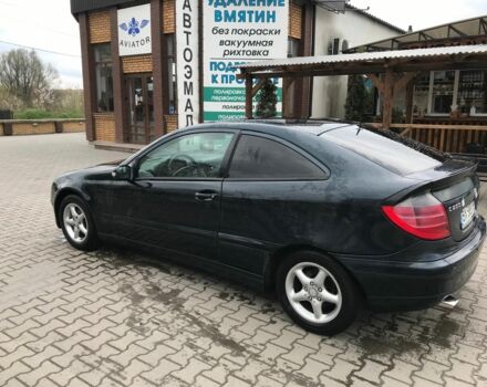 Мерседес Купе 2002 в Хмельницком на Automoto.ua Синий Мерседес Купе, объемом двигателя 1.8 л и пробегом 380 тыс. км за 3999 $, фото 4 на Automoto.ua