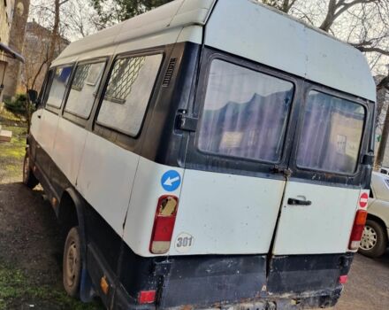 Белый Мерседес Другая, объемом двигателя 2.3 л и пробегом 400 тыс. км за 1000 $, фото 2 на Automoto.ua