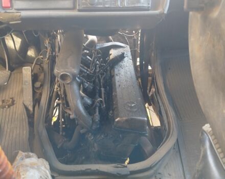 Белый Мерседес Другая, объемом двигателя 2.9 л и пробегом 300 тыс. км за 1000 $, фото 3 на Automoto.ua