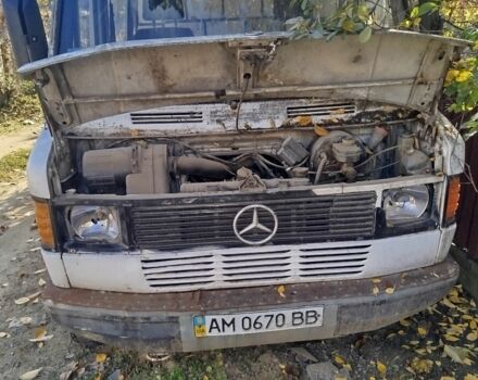 Белый Мерседес Другая, объемом двигателя 2.9 л и пробегом 300 тыс. км за 1000 $, фото 6 на Automoto.ua