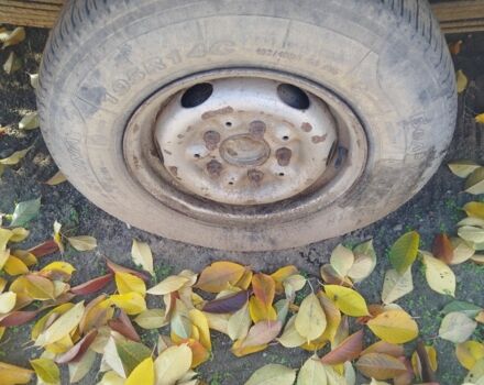 Белый Мерседес Другая, объемом двигателя 2.9 л и пробегом 300 тыс. км за 1000 $, фото 2 на Automoto.ua