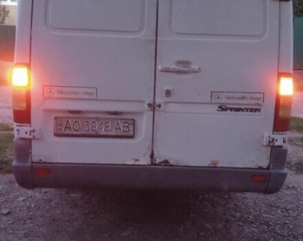 Белый Мерседес Другая, объемом двигателя 2.9 л и пробегом 120 тыс. км за 4000 $, фото 5 на Automoto.ua