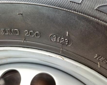 Белый Мерседес Другая, объемом двигателя 3 л и пробегом 0 тыс. км за 26000 $, фото 11 на Automoto.ua