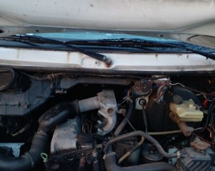 Белый Мерседес Другая, объемом двигателя 2.3 л и пробегом 500 тыс. км за 4600 $, фото 7 на Automoto.ua