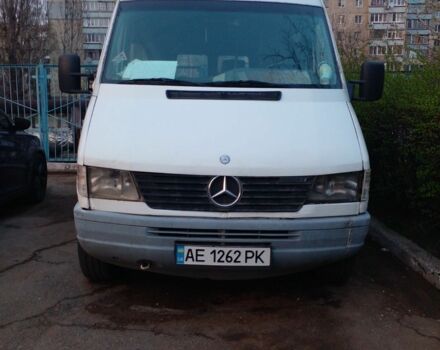 Белый Мерседес Другая, объемом двигателя 2.3 л и пробегом 500 тыс. км за 4600 $, фото 5 на Automoto.ua