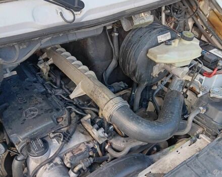 Белый Мерседес Другая, объемом двигателя 2.7 л и пробегом 332 тыс. км за 13500 $, фото 5 на Automoto.ua