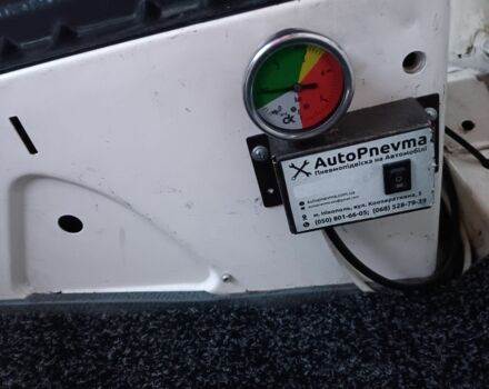 Белый Мерседес Другая, объемом двигателя 2.7 л и пробегом 332 тыс. км за 13500 $, фото 7 на Automoto.ua