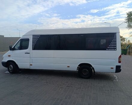 Білий Мерседес Інша, об'ємом двигуна 0 л та пробігом 200 тис. км за 13000 $, фото 2 на Automoto.ua