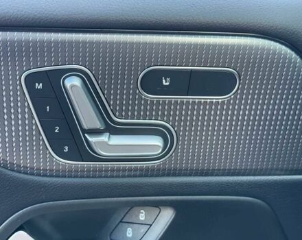 Білий Мерседес Інша, об'ємом двигуна 2 л та пробігом 21 тис. км за 14000 $, фото 12 на Automoto.ua