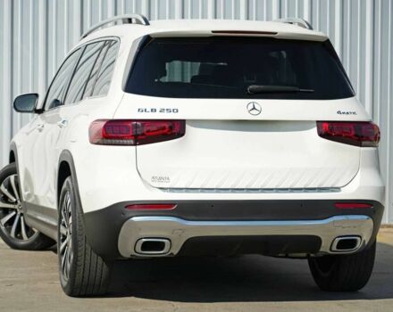 Білий Мерседес Інша, об'ємом двигуна 2 л та пробігом 21 тис. км за 14000 $, фото 6 на Automoto.ua